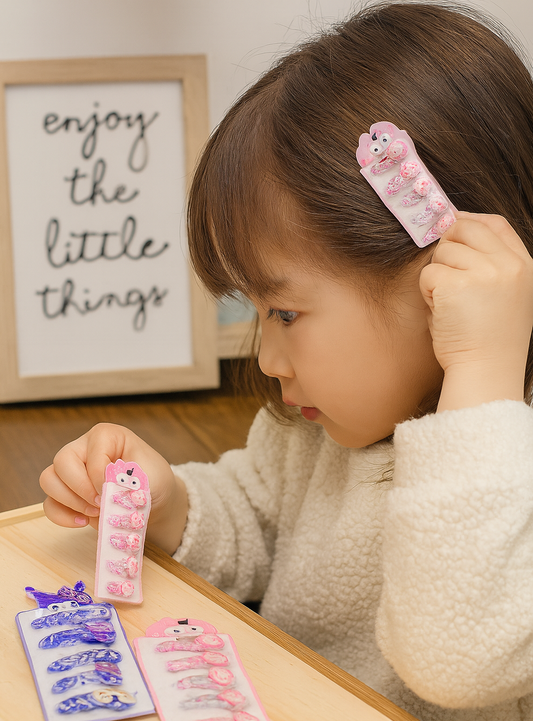 Decorative kids’ hair clips