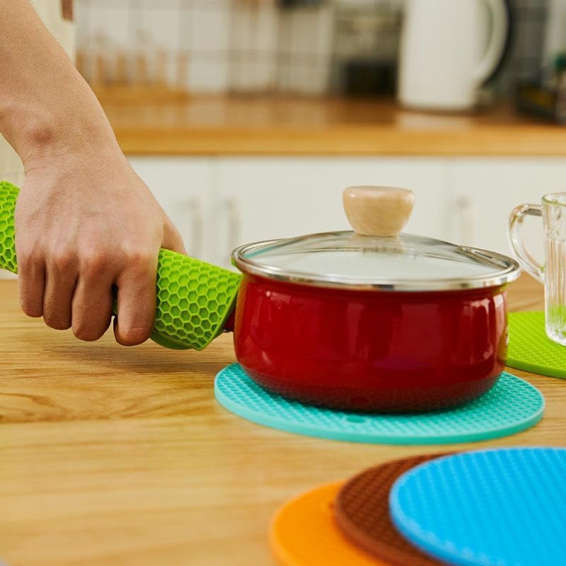 Silicone Trivet Mats | Food Grade BPA-Free | Heat Resistant Non-Slip Hot Pads for Kitchen | Multi-Functional Pan Protectors