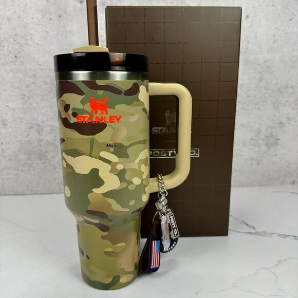 Stanley The Quencher H2.0 FlowState™ Tumbler | 1.18L with Straw for Water (40 oz)