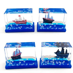Mini floating cubes